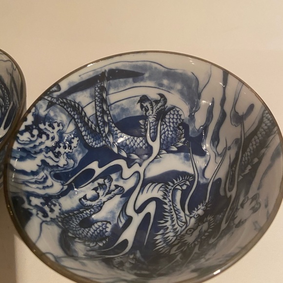 Two ceramic bowls - Picture 4 of 8